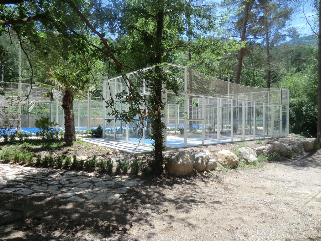 Camping L'Espelt Ла Побла де Лилет Екстериор снимка