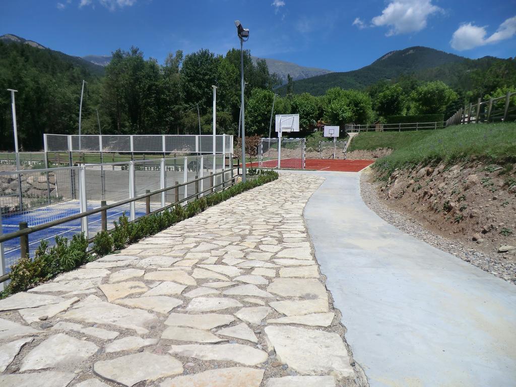 Camping L'Espelt Ла Побла де Лилет Екстериор снимка