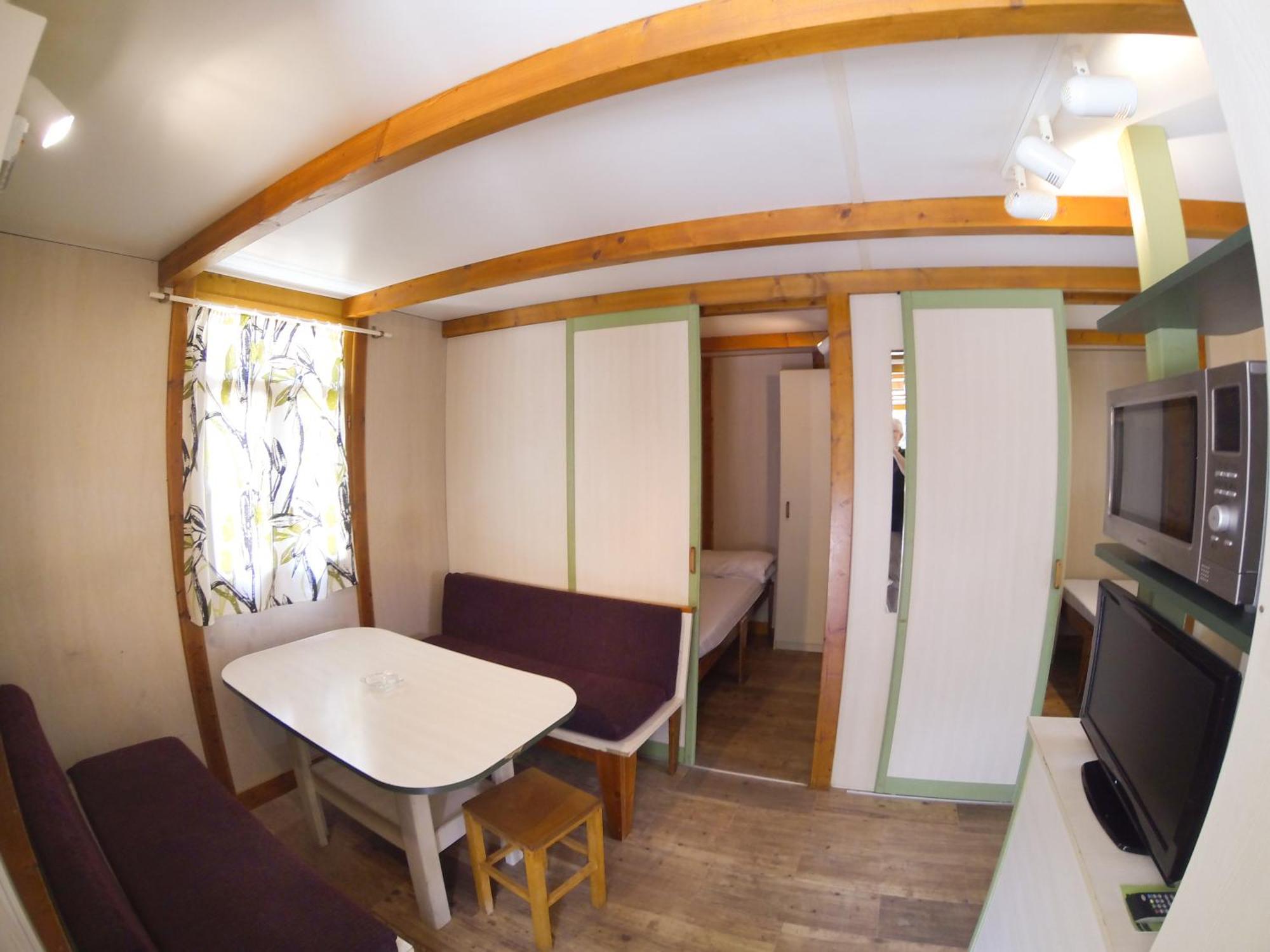 Camping L'Espelt Ла Побла де Лилет Стая снимка