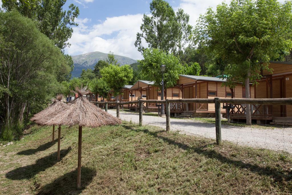 Camping L'Espelt Ла Побла де Лилет Стая снимка