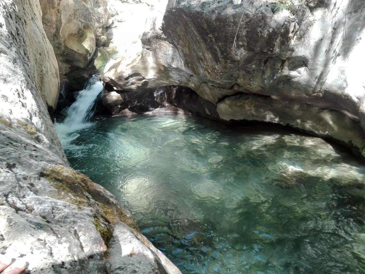Camping L'Espelt Ла Побла де Лилет Екстериор снимка